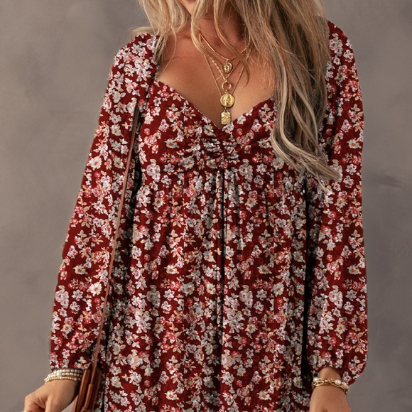 Dresses & Skirts - B194 Red Floral Print Sweetheart Neck Shirred Back Mini Dress